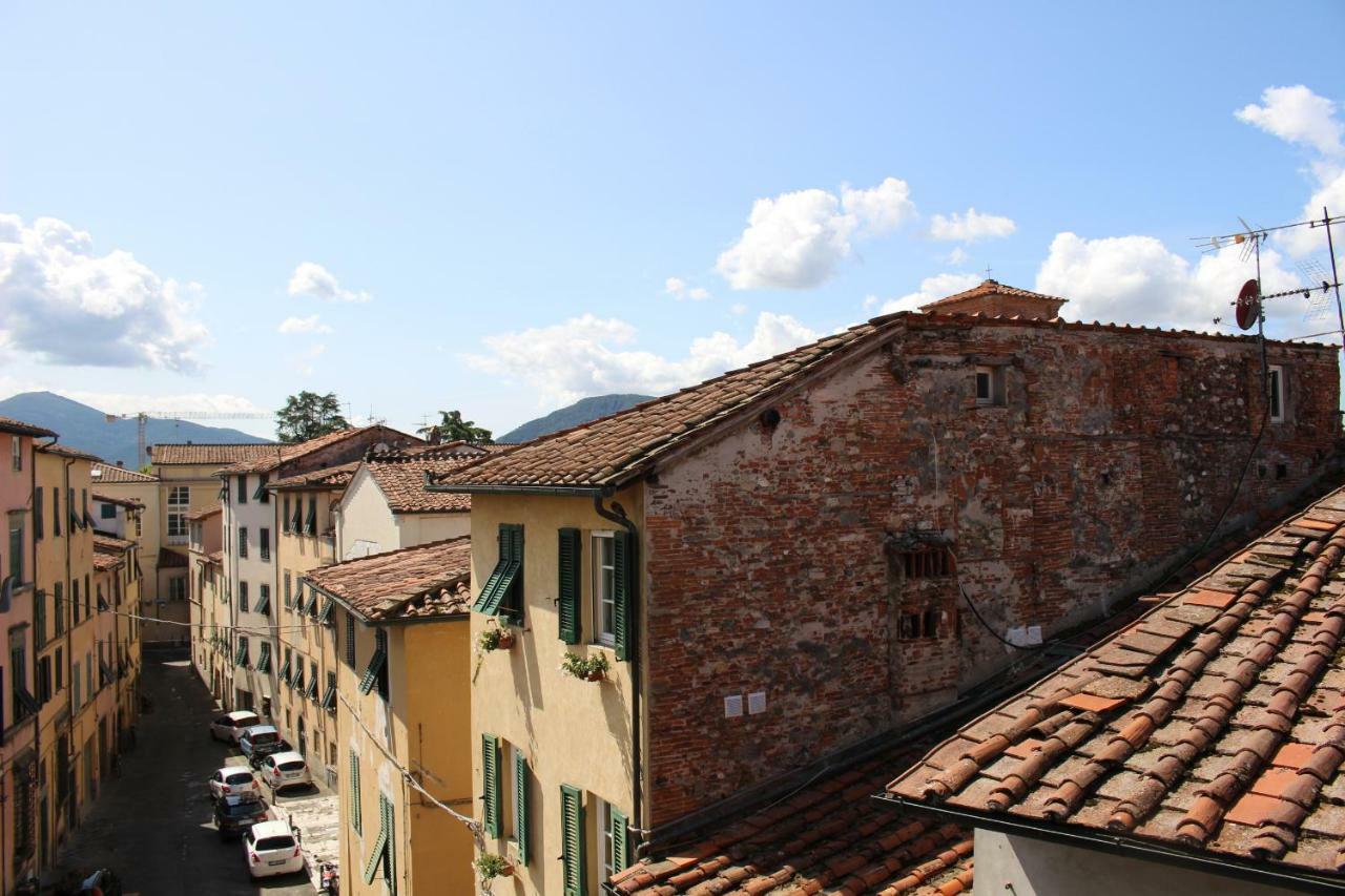Delizioso Appartamento Centro Storico Lucca Comics Exterior photo